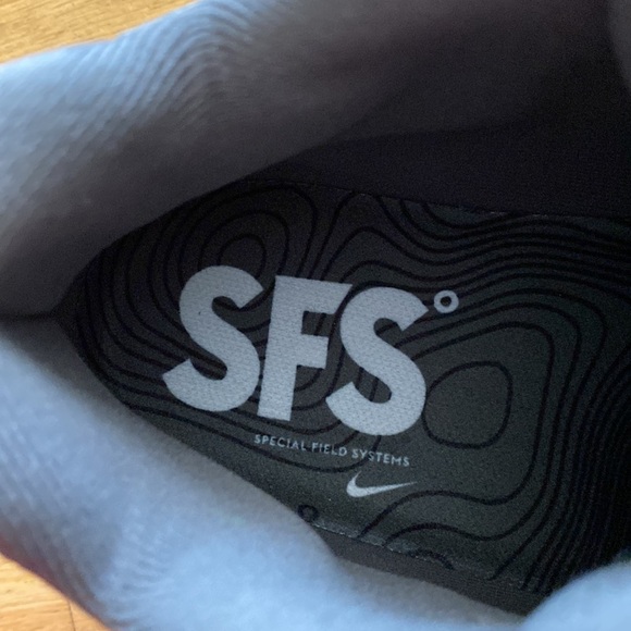 Nike React Special Field System Carbon Men Elite Outdoor shoes.High rated - Picture 12 of 13